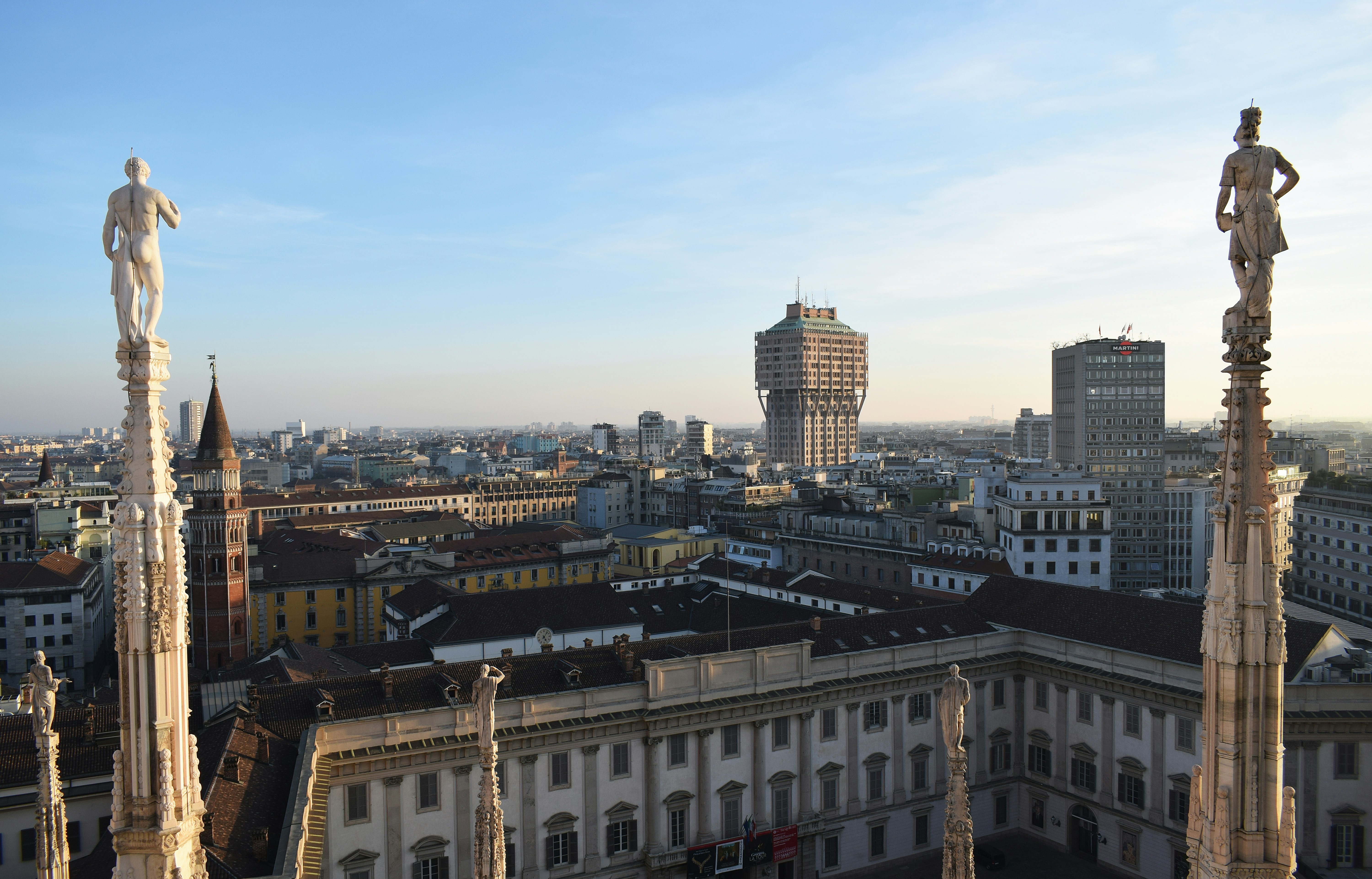 Milano duomo Torre Velasca