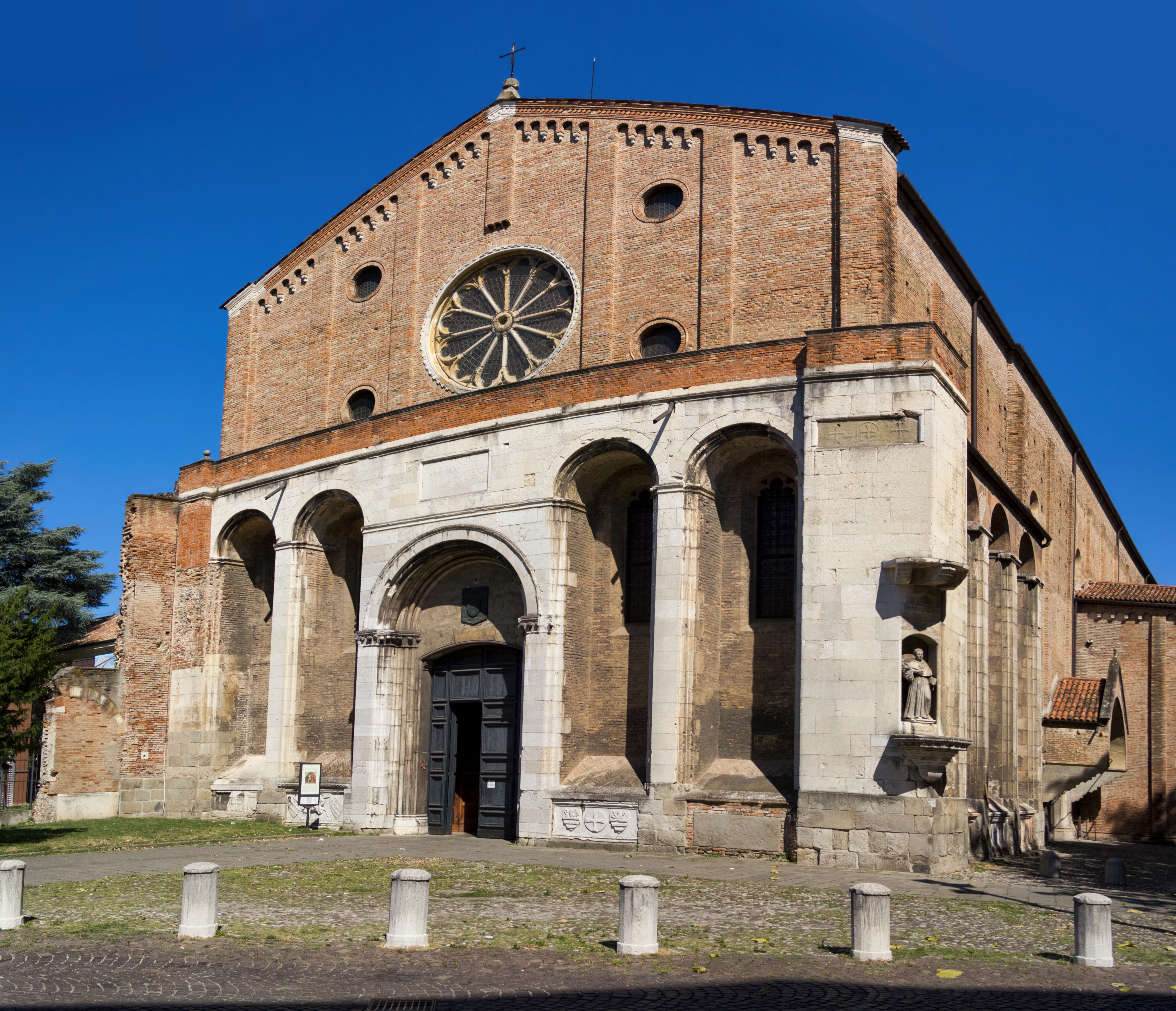 Chiesa degli Eremitani a Padova, Italia.