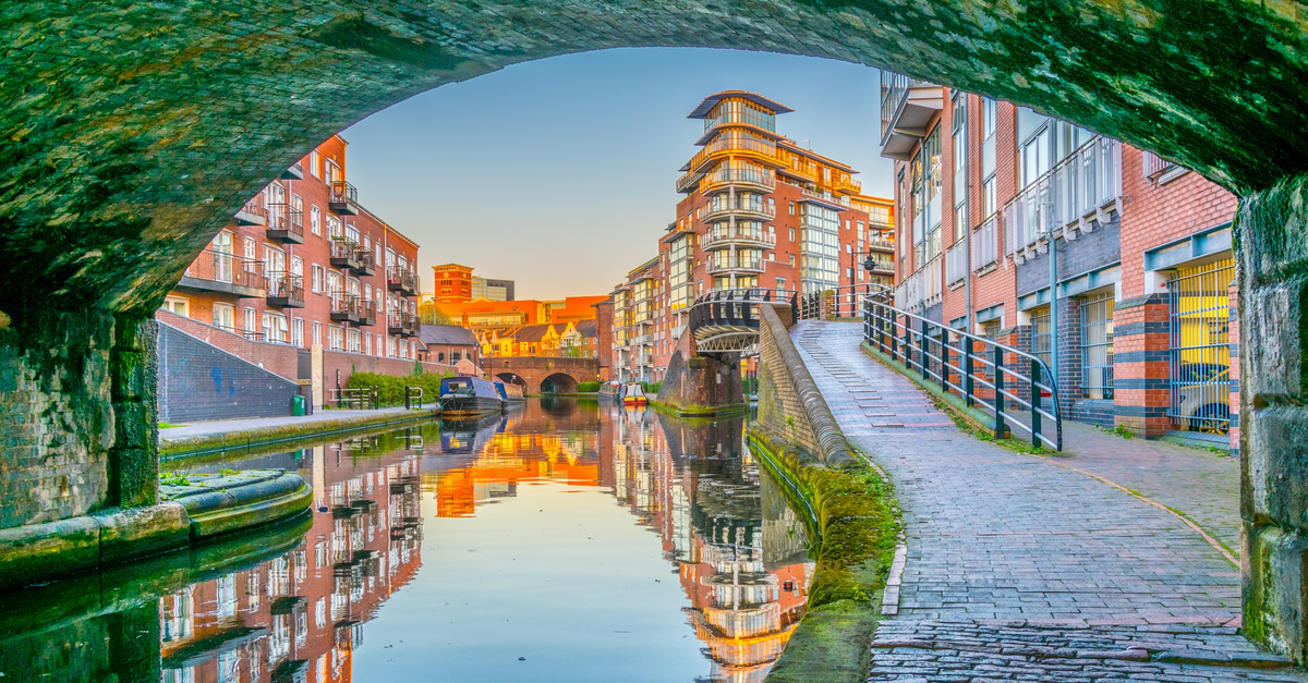 Birmingham: View of canal of the city centre at sunset.