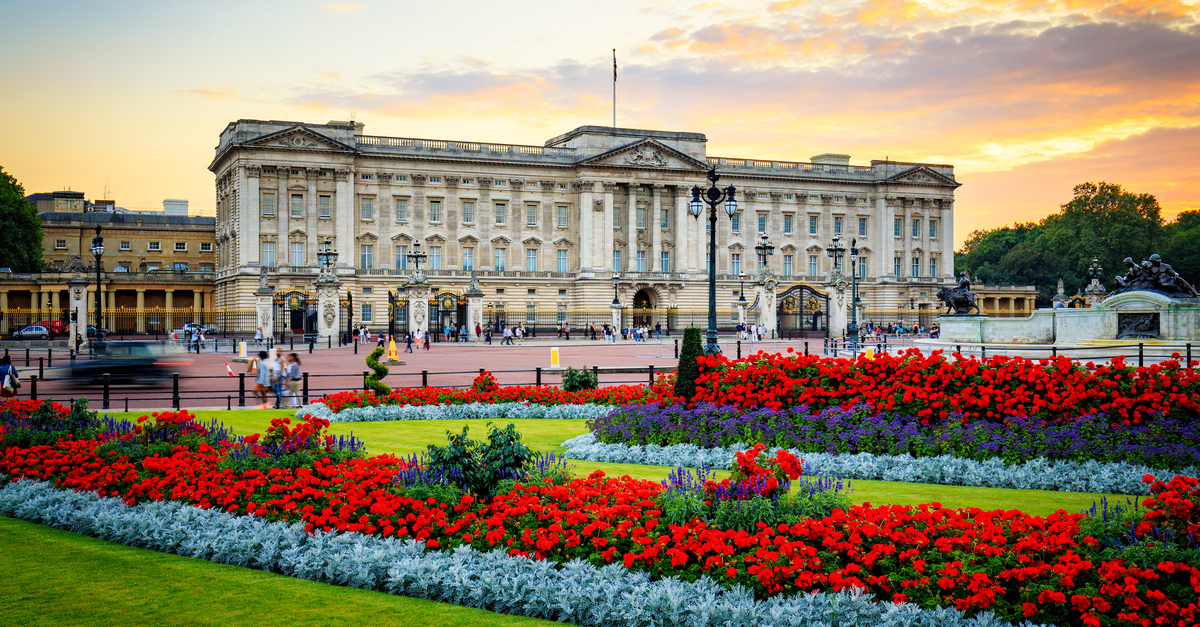 London: Buckingham Palace.