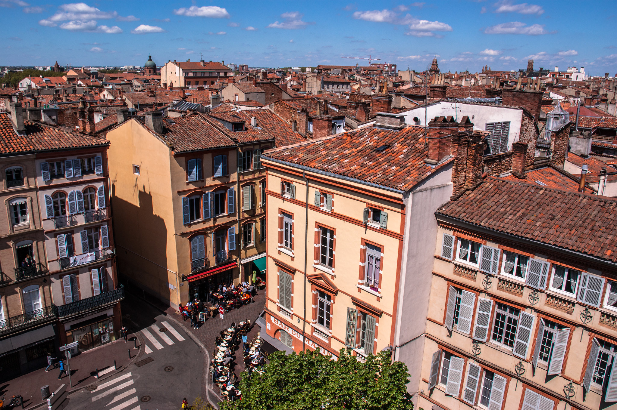 Train Bordeaux - Toulouse : rues toulousaines