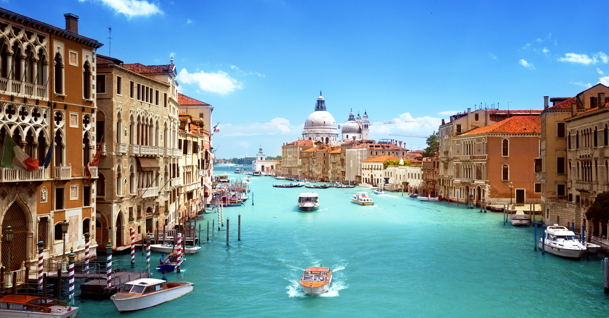 Venice: Basilica Santa Maria della Salute.