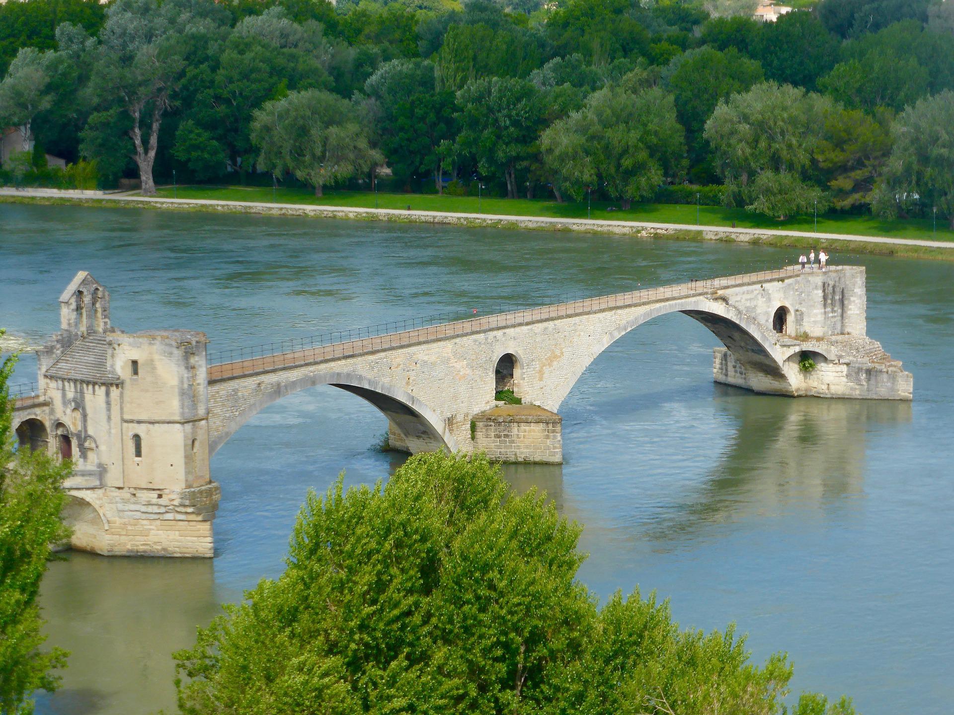 Billet Paris-Avignon en TGV : le pont d’Avignon