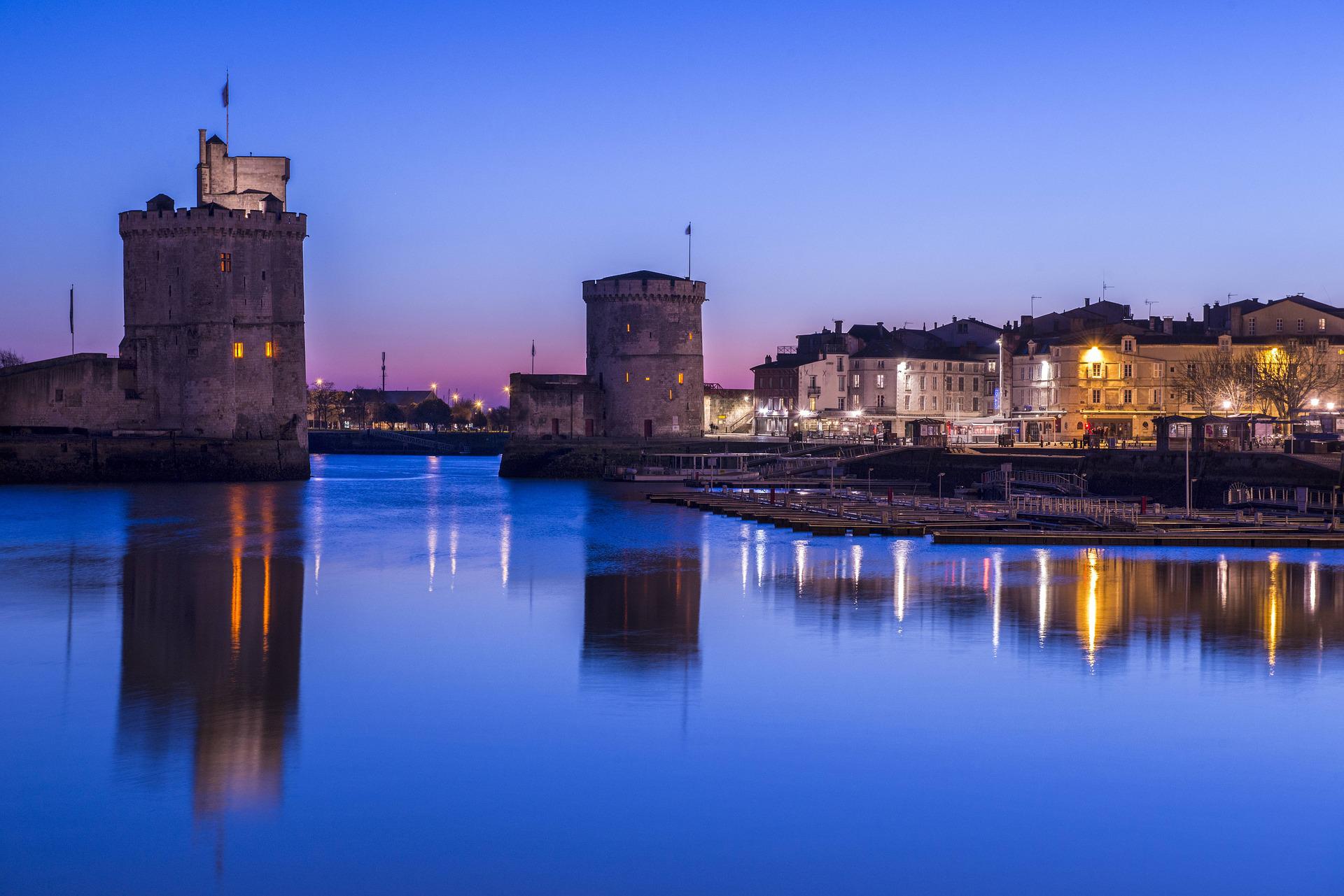 Horaire Train Paris La Rochelle Aujourd Hui Train direct Paris la Rochelle - Billets TGV SNCF | Omio