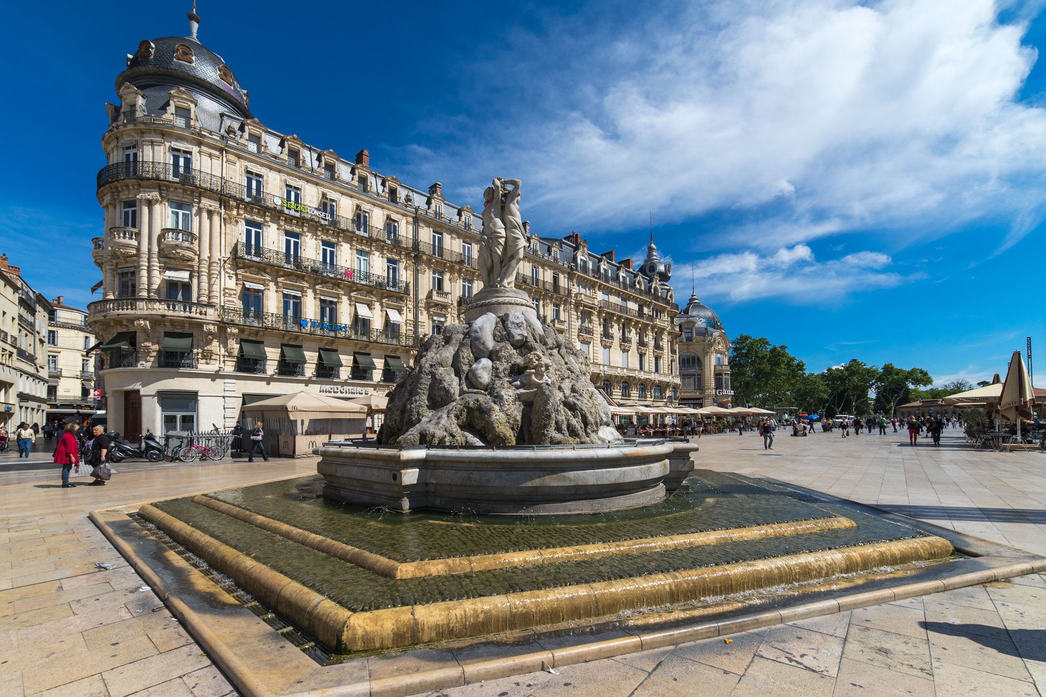 Distance Marseille-Montpellier en TGV : la Place de la Comedie