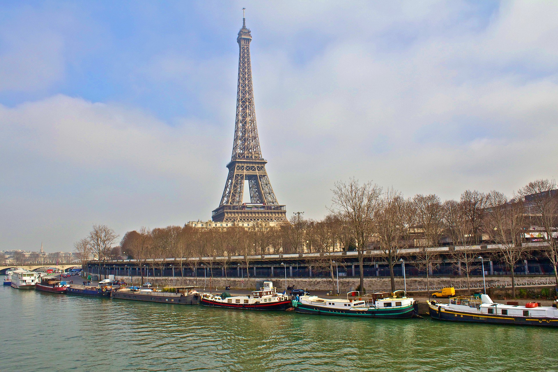 Billet de train Geneve: la Tour Eiffel, Paris