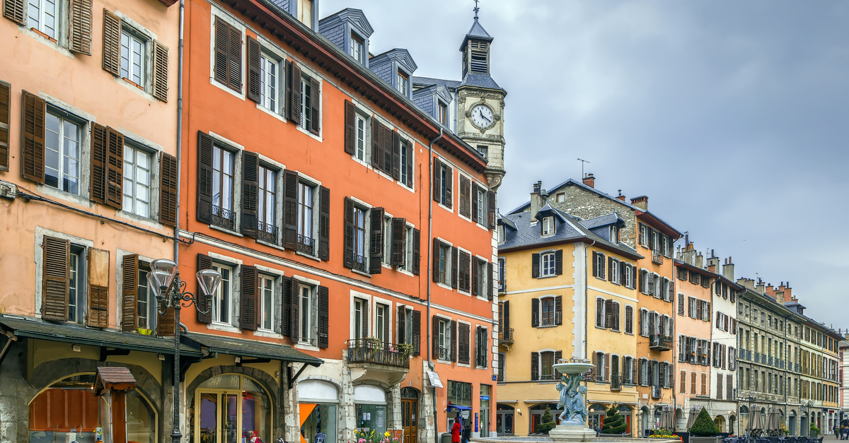 Strade di Chambery.