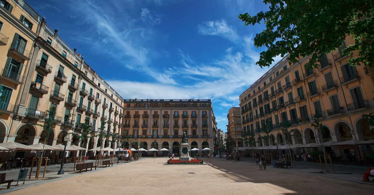 Le beau village de Figueres.