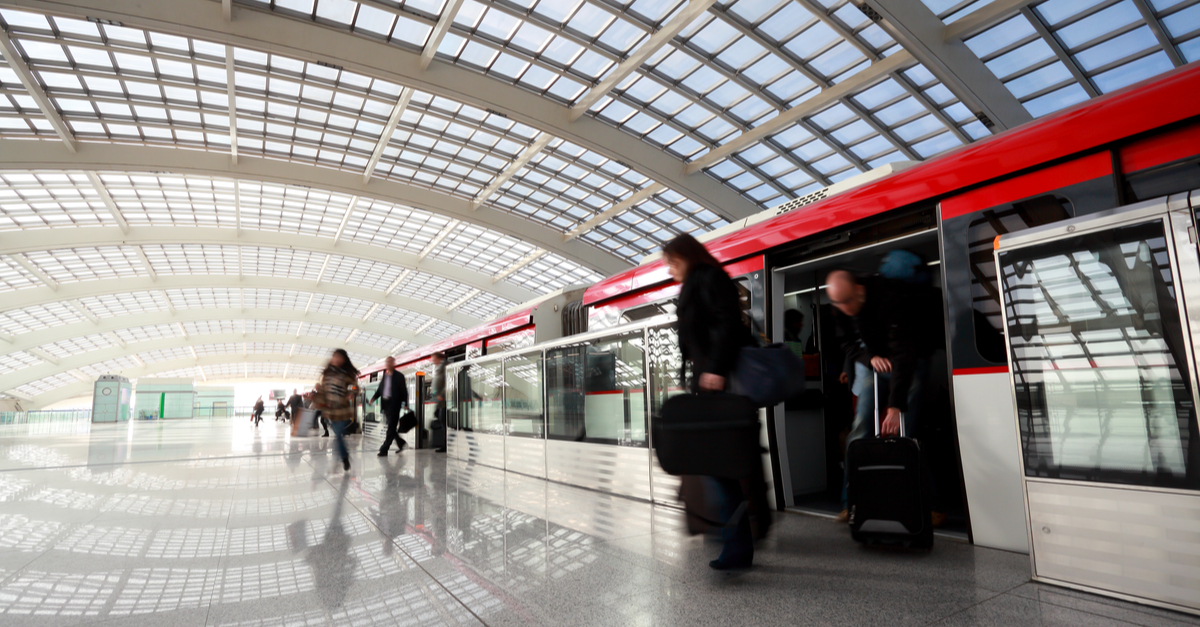 Stazione ferroviaria di Horley.